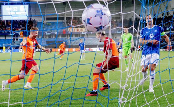Galatasaray grabs dramatic win over Molde in Champions League qualifier