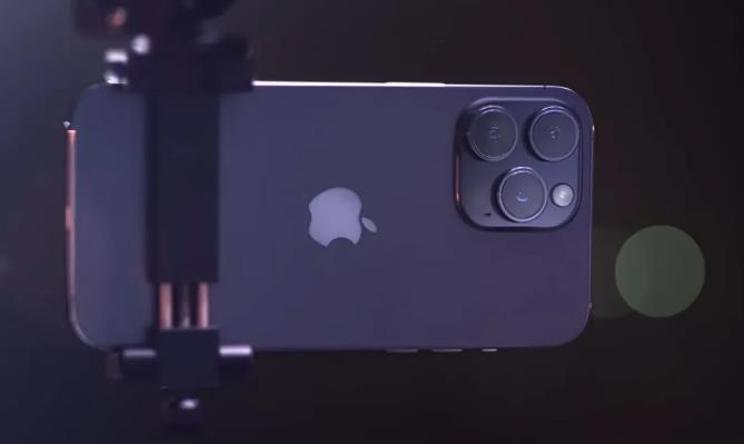 iPhone 15 Pro Max to launch soon with periscope lens and titanium frame