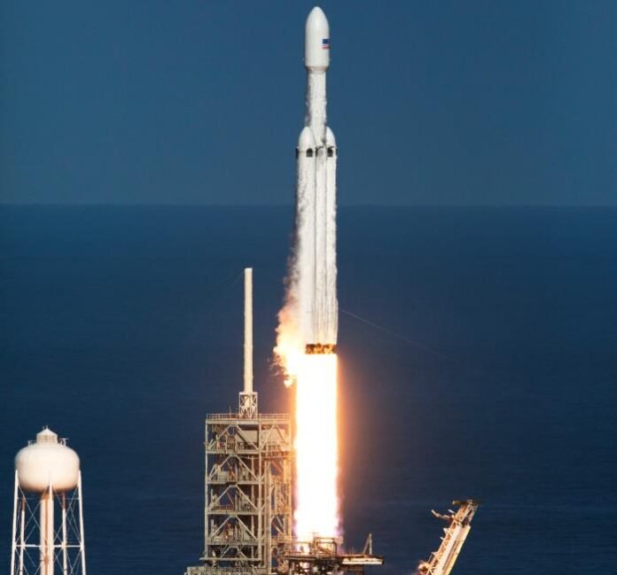 SpaceXs Falcon Heavy Faces Another Launch Delay