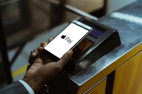 Does CVS Take Apple Pay? Find Out in 2023!