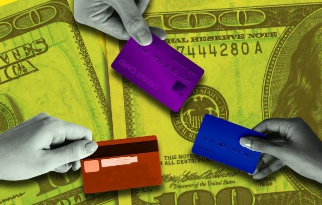 Americans Face Record-High Credit Card Debt Amid Economic Crisis