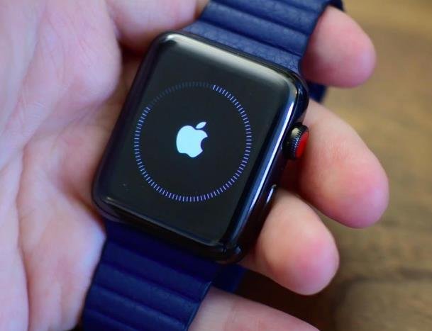 Apple Watch Gets Minor Update With watchOS 10.0.1