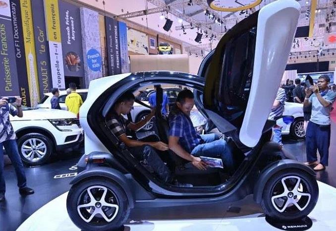 Indonesia’s EV industry attracts global investors and boosts ASEAN’s automotive sector