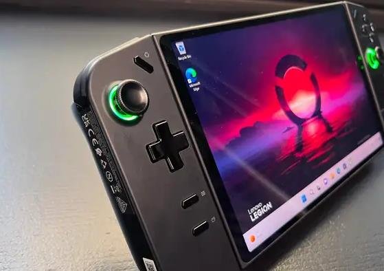 Lenovo Legion Go: A Handheld Gaming PC with a Twist