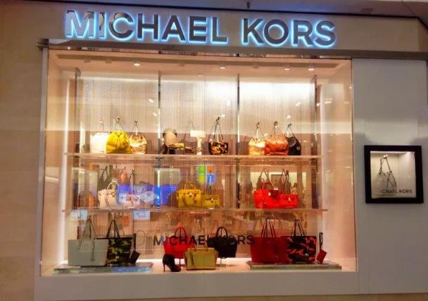 Michael Kors to Bring Spring 2024 Collection to Dubai