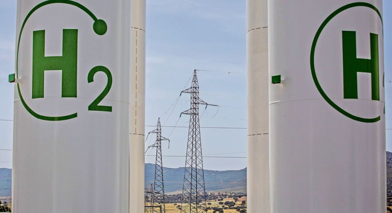 Saudi Arabia’s first green hydrogen plant to start production in 2025