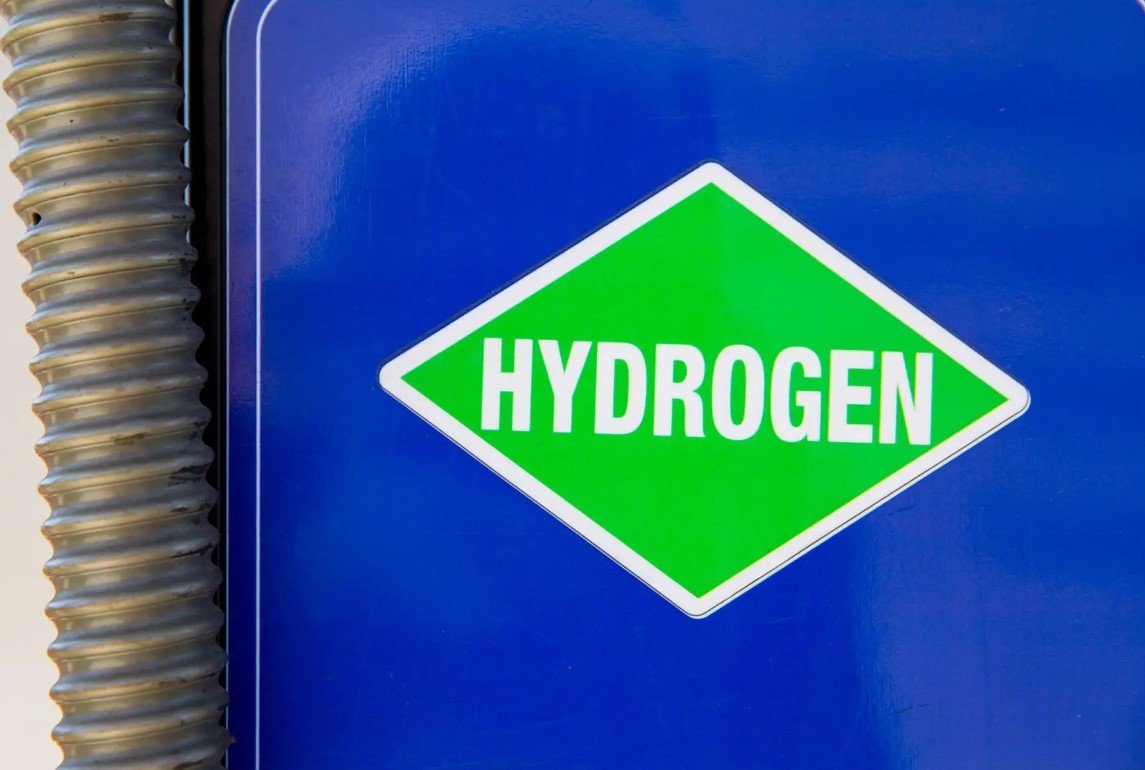 Scientists discover new way to make hydrogen from water using sunlight