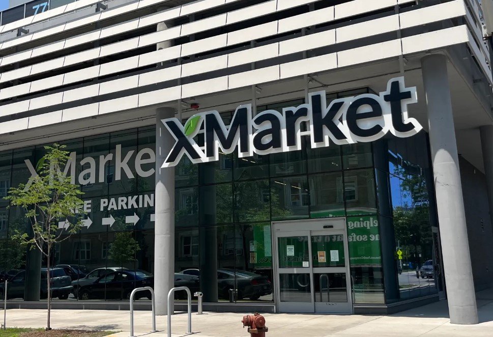 XMarket Vegan Food Hall Opens in Uptown with Diverse Plant-Based Options