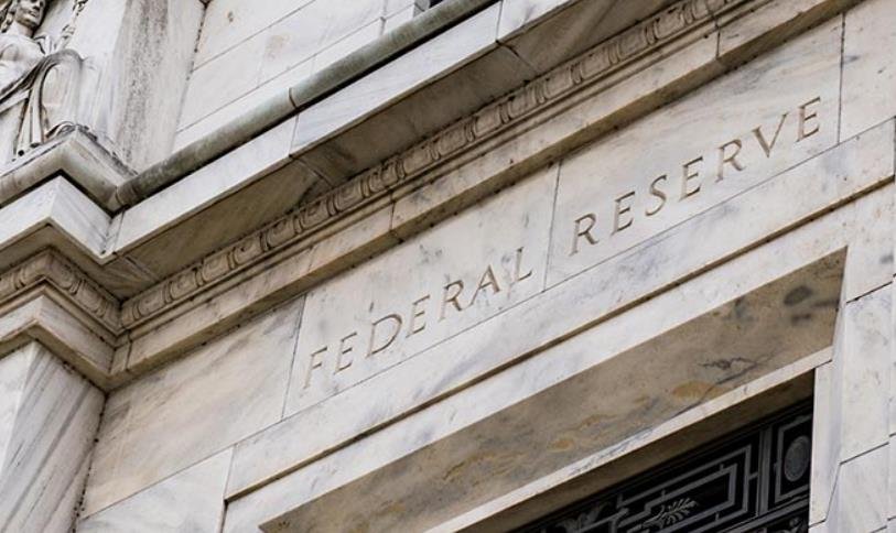 Fed to hold interest rates steady until mid-2023, economists predict