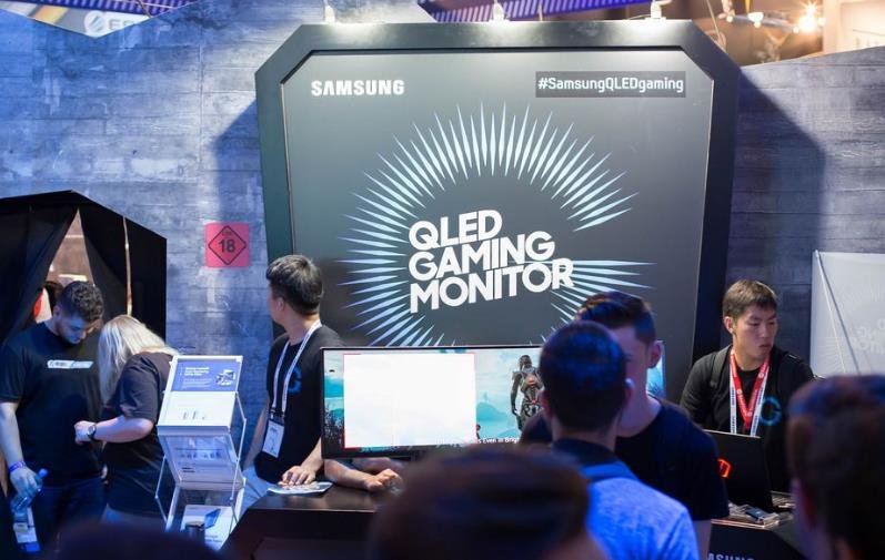 Samsung unveils new OLED gaming monitors with smart features at CES 2024