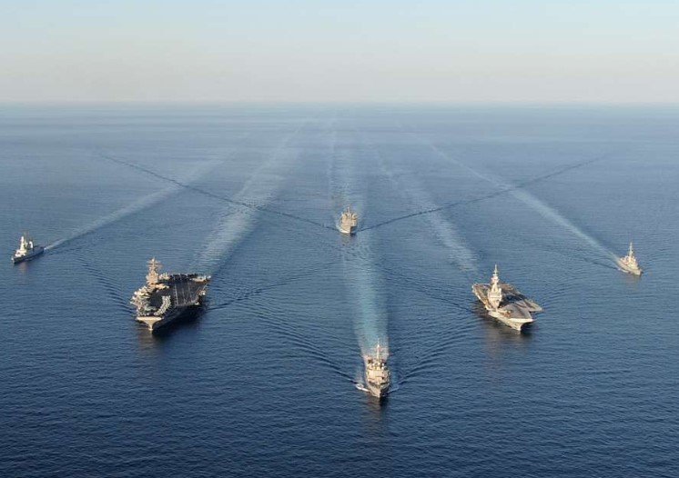 US warships deployed in Persian Gulf
