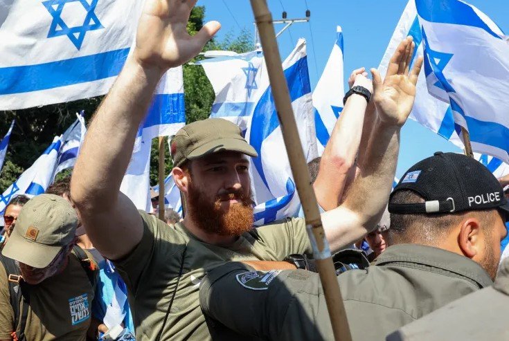israeli police arrest tel aviv spy