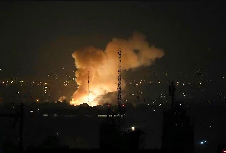 smoke explosion in tehran and israel missile attack