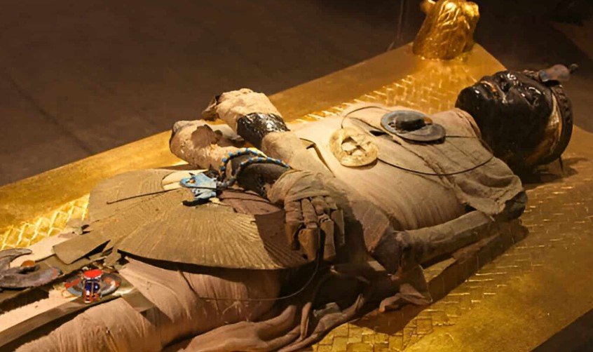 ancient egyptian skeleton dna