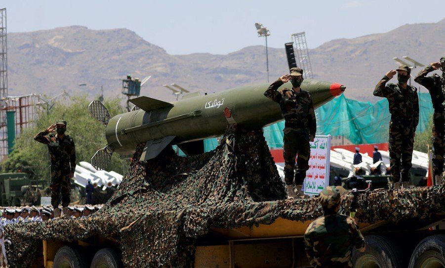 houthi missile parade sanaa