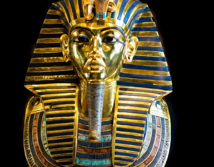 restoration of tutankhamun artifacts grand egyptian museum