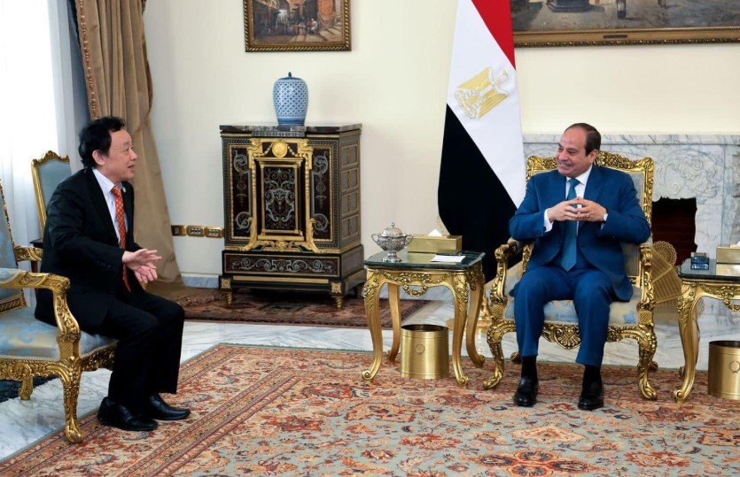 Al-Sisi and Salam meeting
