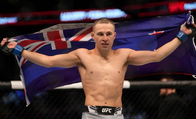 MMA fighter victory