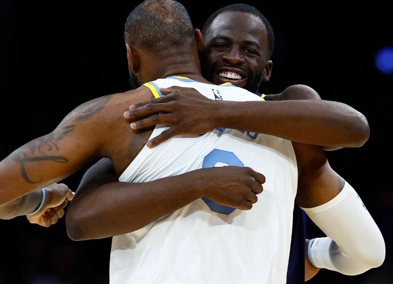 Draymond Green LeBron James