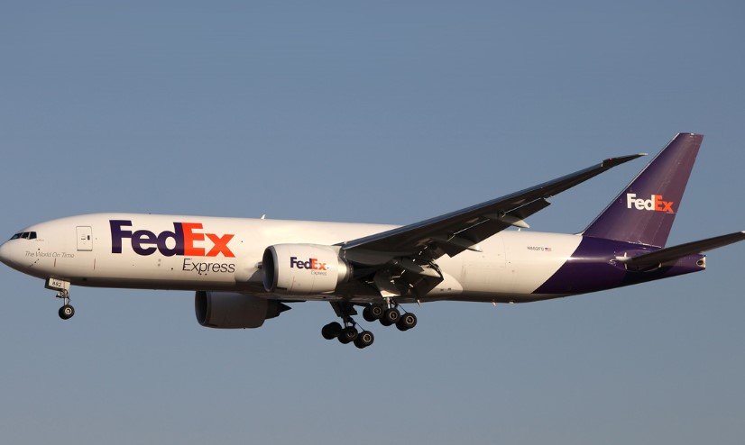 FedEx Boeing 777