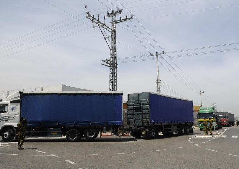 aid trucks Gaza