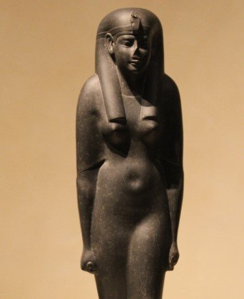 ancient egyptian statue
