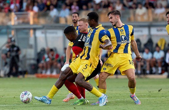 aston-villa-maccabi-tel-aviv