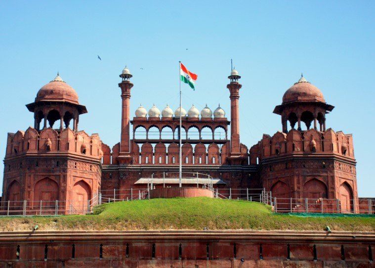 red fort explosion scene