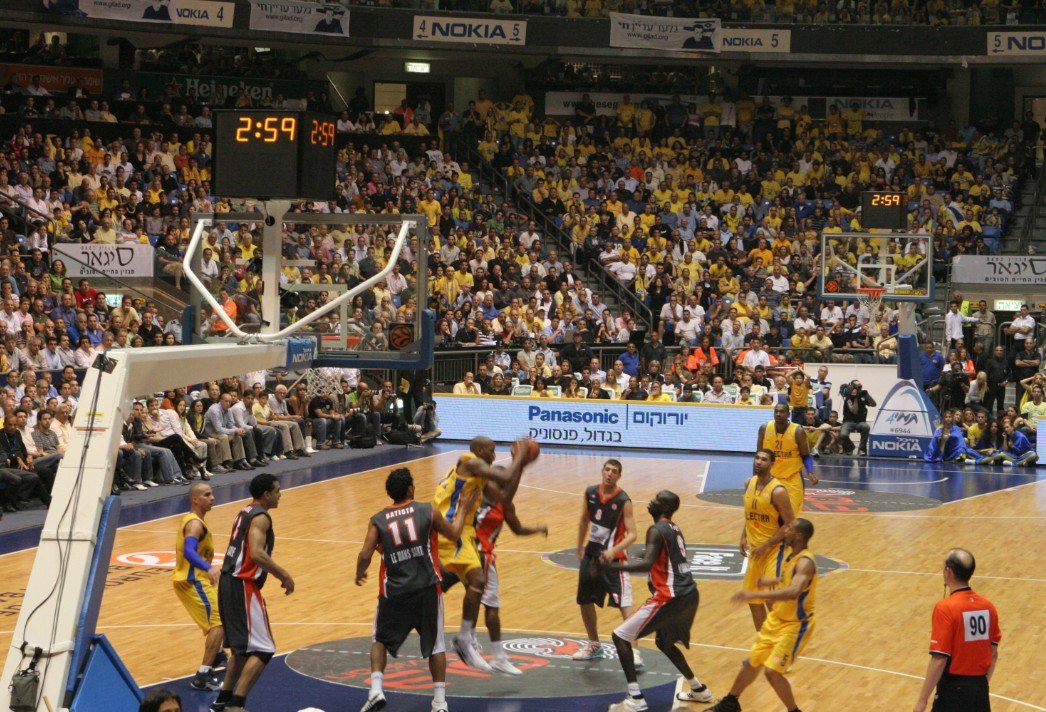 Maccabi Tel Aviv Yad Eliyahu arena crowd