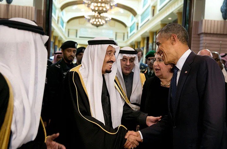 Wang Yi meets Saudi foreign minister Riyadh