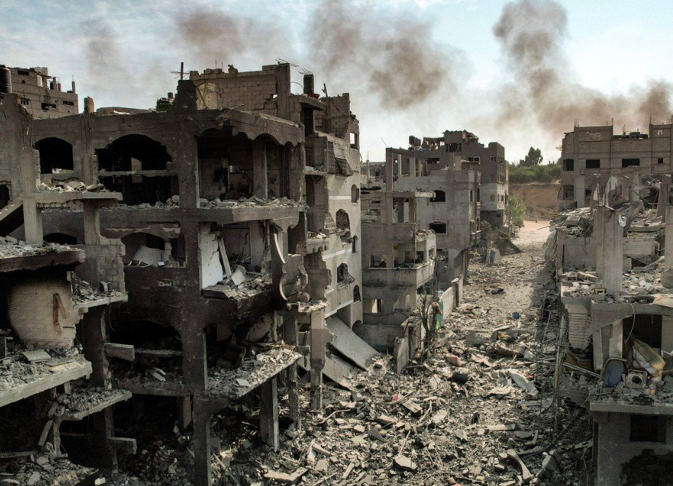 Gaza destroyed buildings